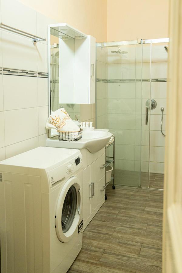 Helen Homestay Vaclavske Namesti Prague Extérieur photo
