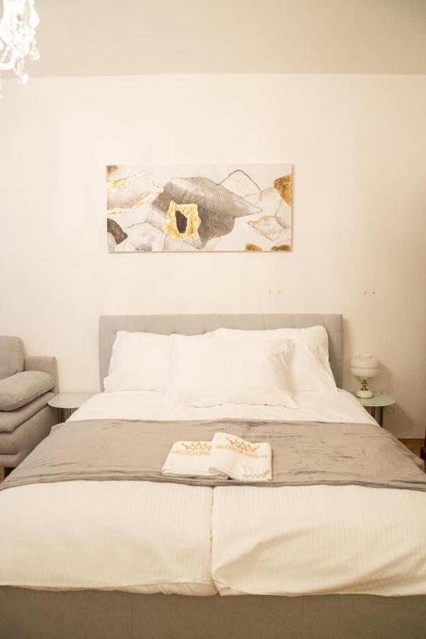 Helen Homestay Vaclavske Namesti Prague Extérieur photo