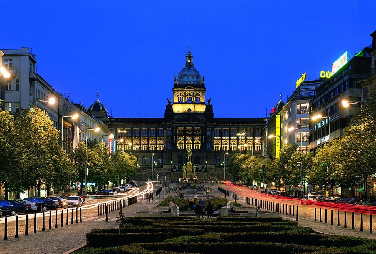 Helen Homestay Vaclavske Namesti Prague Extérieur photo